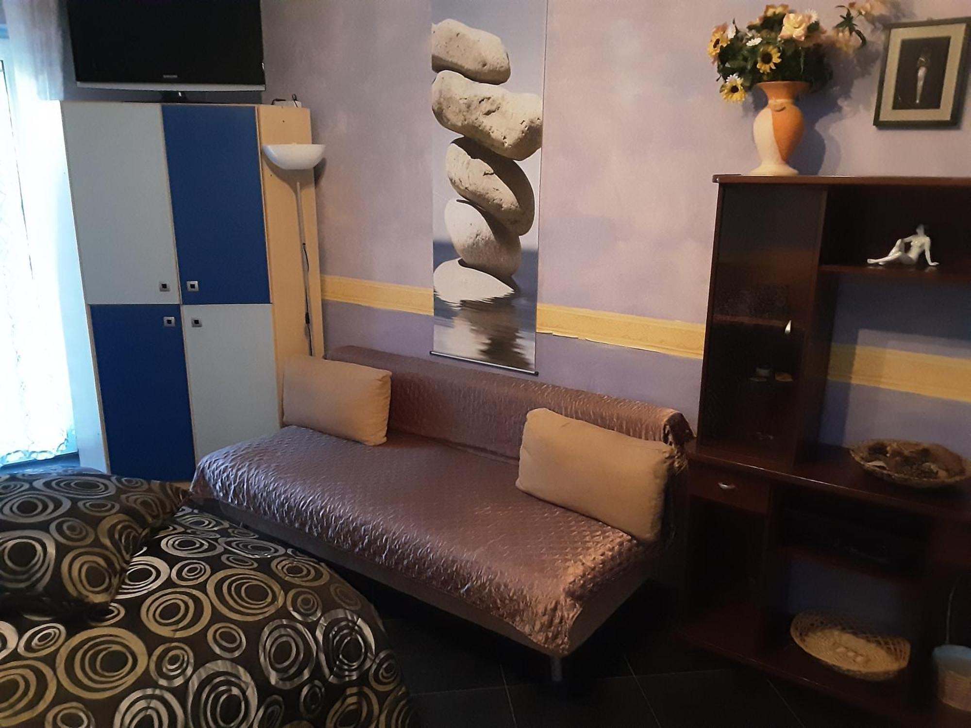 Relaxvilla Miskolctpolca, * Miskolc